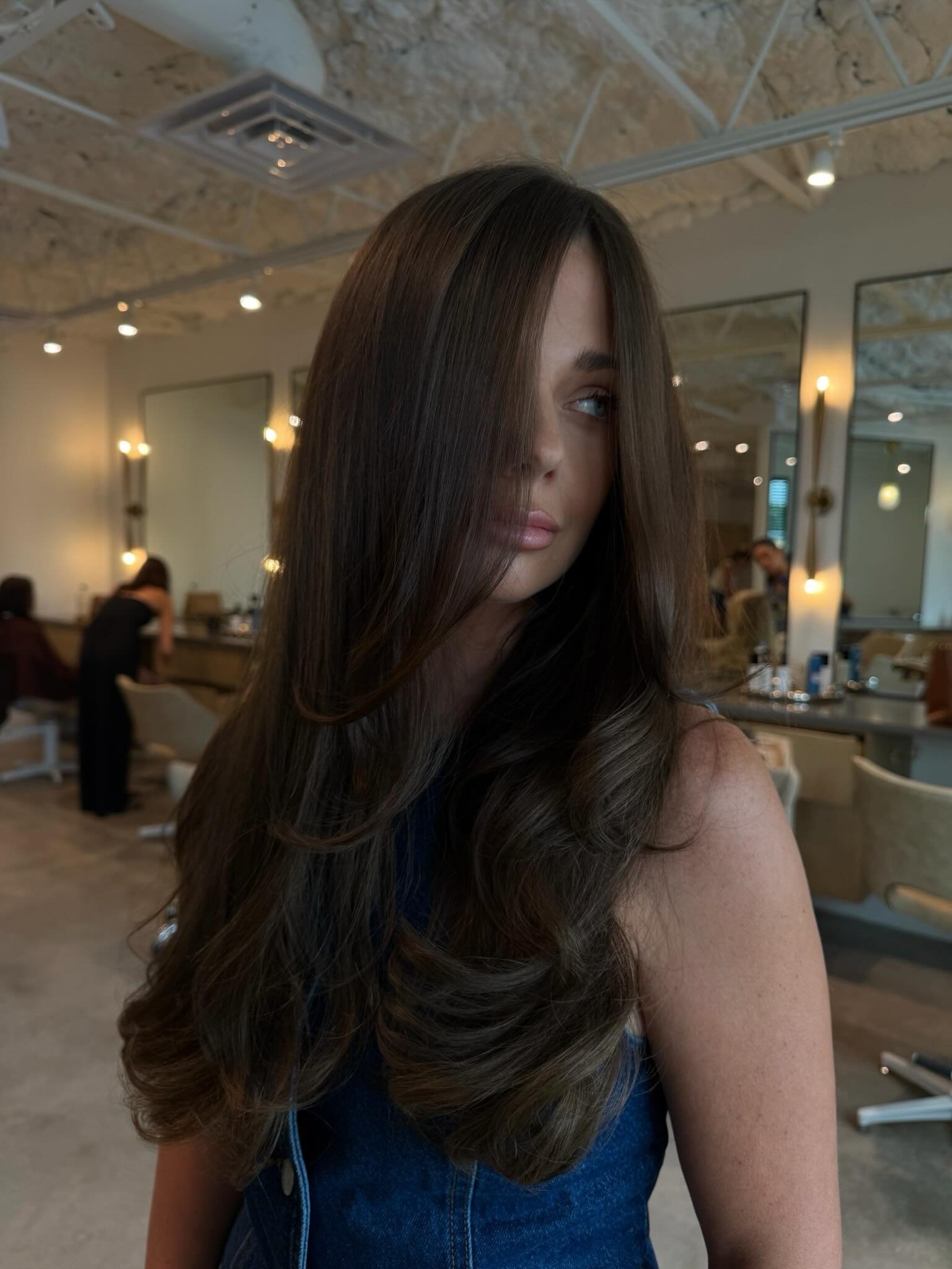 This brunette is living rent free in our heads.

Hair by: @styled.byshelbs 

&bull;
&bull;
&bull;
Luxury hair salon, old money brunette, brunette hair inspo, beautiful brunette, st Pete, St. Petersburg, #oldmoneyhair #brunette #brunetteinspo