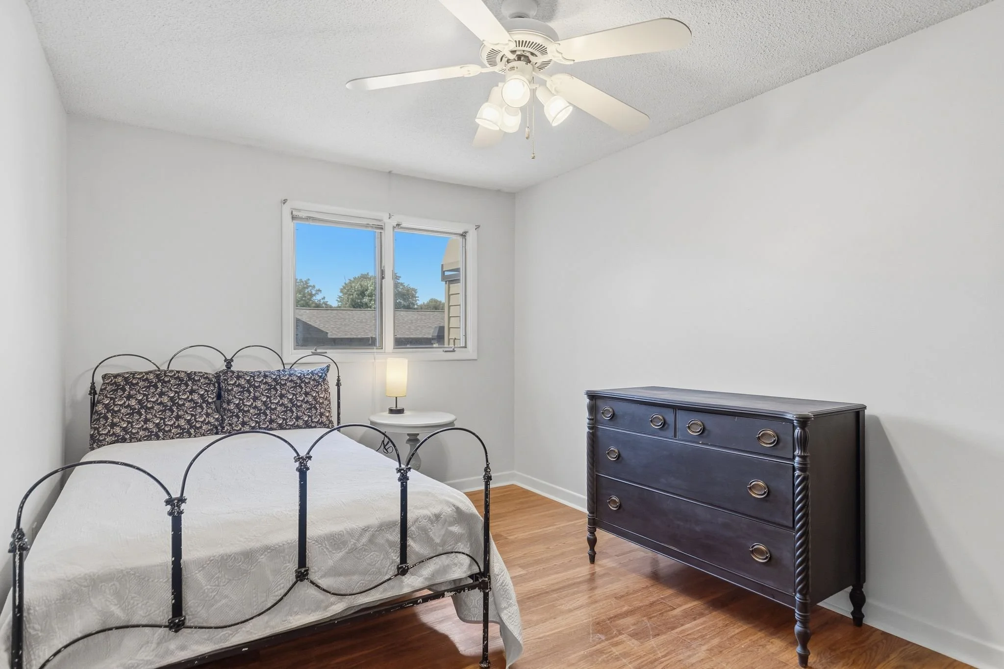 417-sparrow-hawk-ct-greer-sc-chapter-vine-realty-photo-37.jpg