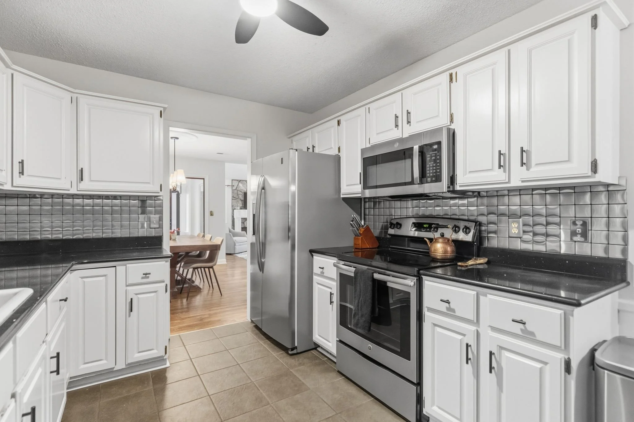 417-sparrow-hawk-ct-greer-sc-chapter-vine-realty-photo-31.jpg