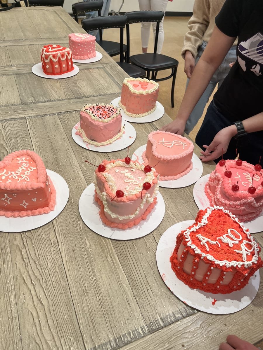 Vintage Cake Decorating