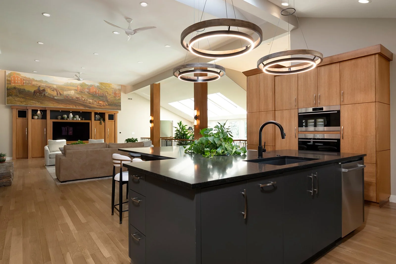 Jeremy Dahn Carpentry_Rosewood Residence_Picture KC-5.jpg