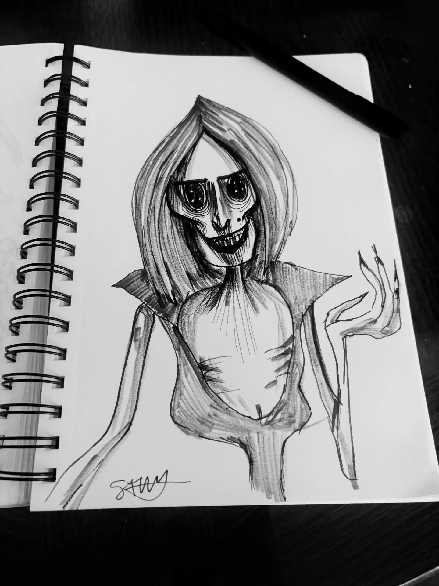 #inktober day 22: button. I drew Other Mother from Coraline 🔘🔘 #inktoberday22 #art #savvyart #drawing #pendrawing #coraline @inktober