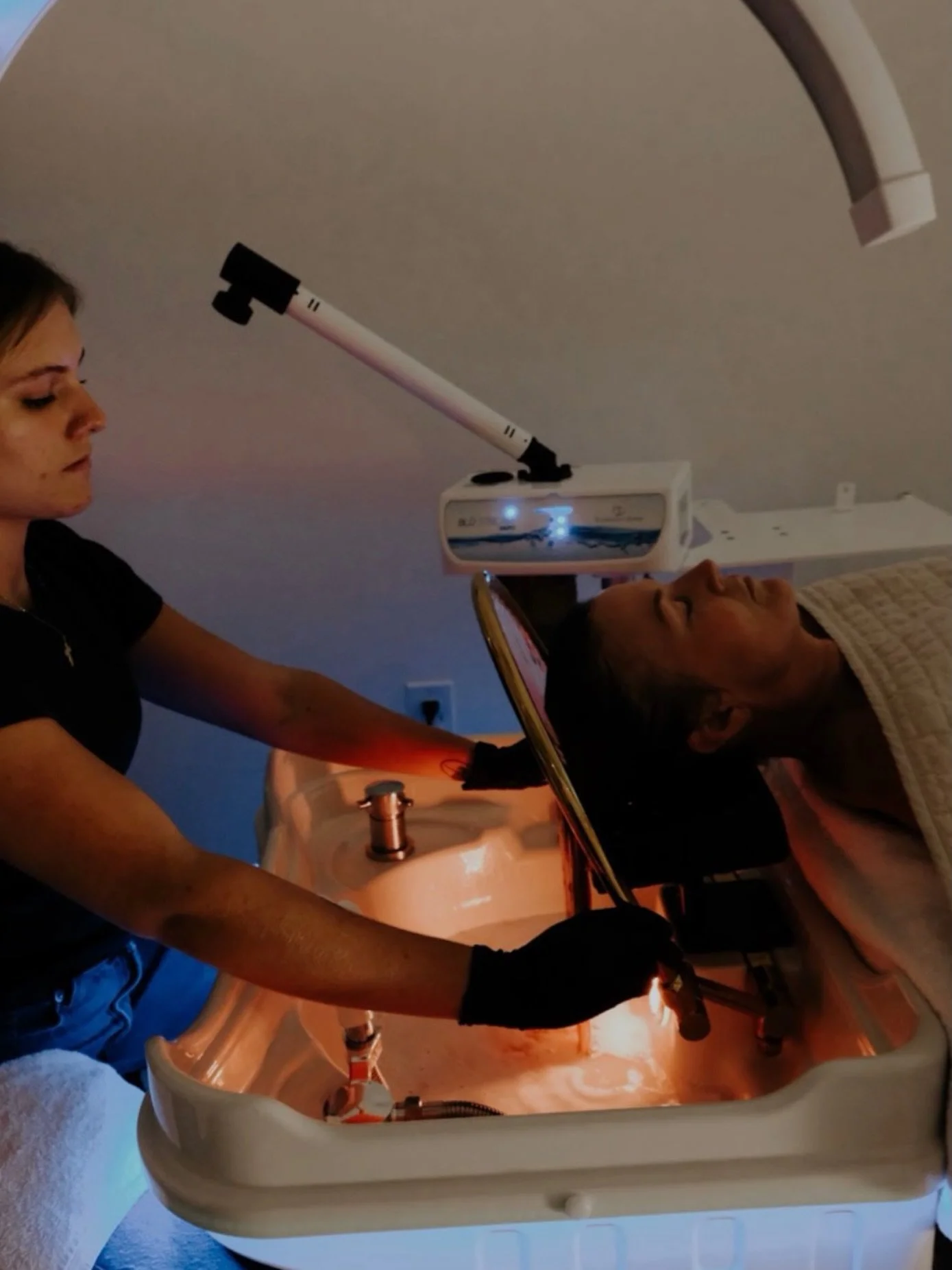 After the holiday rush, it&rsquo;s time to refresh and reset. 

From hydrating facials to toner touch-ups, our post-holiday treatments help you greet the new year glowing. Make sure to book your end-of-year appointment now before spots fill up!