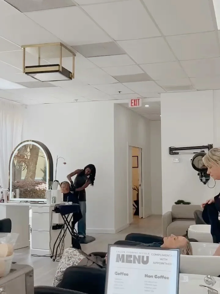 Scenes from a day in the salon. ✨🤍

What&rsquo;s your favorite part of your hair appointment? We&rsquo;re big fans of the final blowout. 🥰