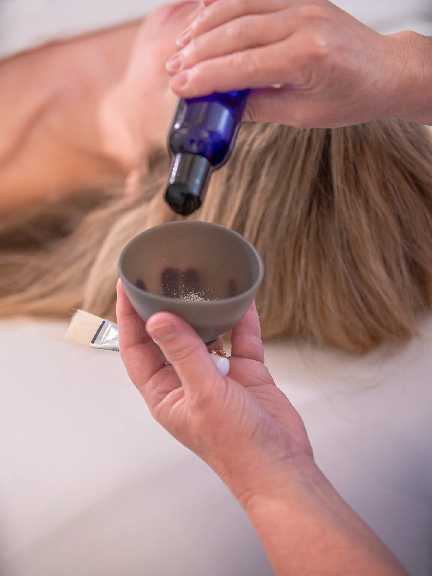 At SkinPro you&rsquo;re getting handcrafted and fully customized treatments that treat your current skin while moving you closer to your ultimate skin goals 🤩
&bull;
Book your facial and visit us on Sam Rittenberg Blvd in West Ashley 🩵
🗓️ https://