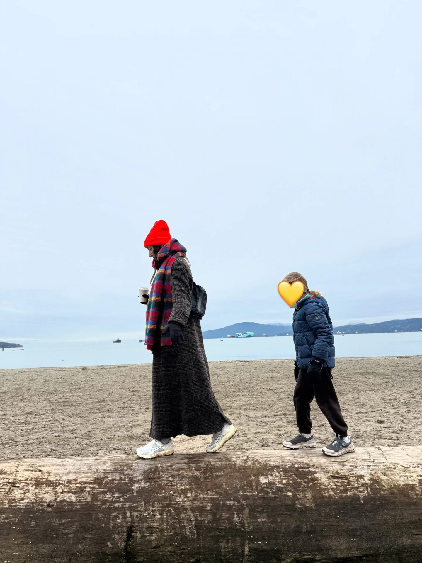 December was wild.
End of year chaos, Christmas festivities, and HYROX and it took everything I had left in the tank.
My body gave me the signal to rest and reset, loud and clear&hellip; so I listened.
The past few weeks have been about recovery, slo