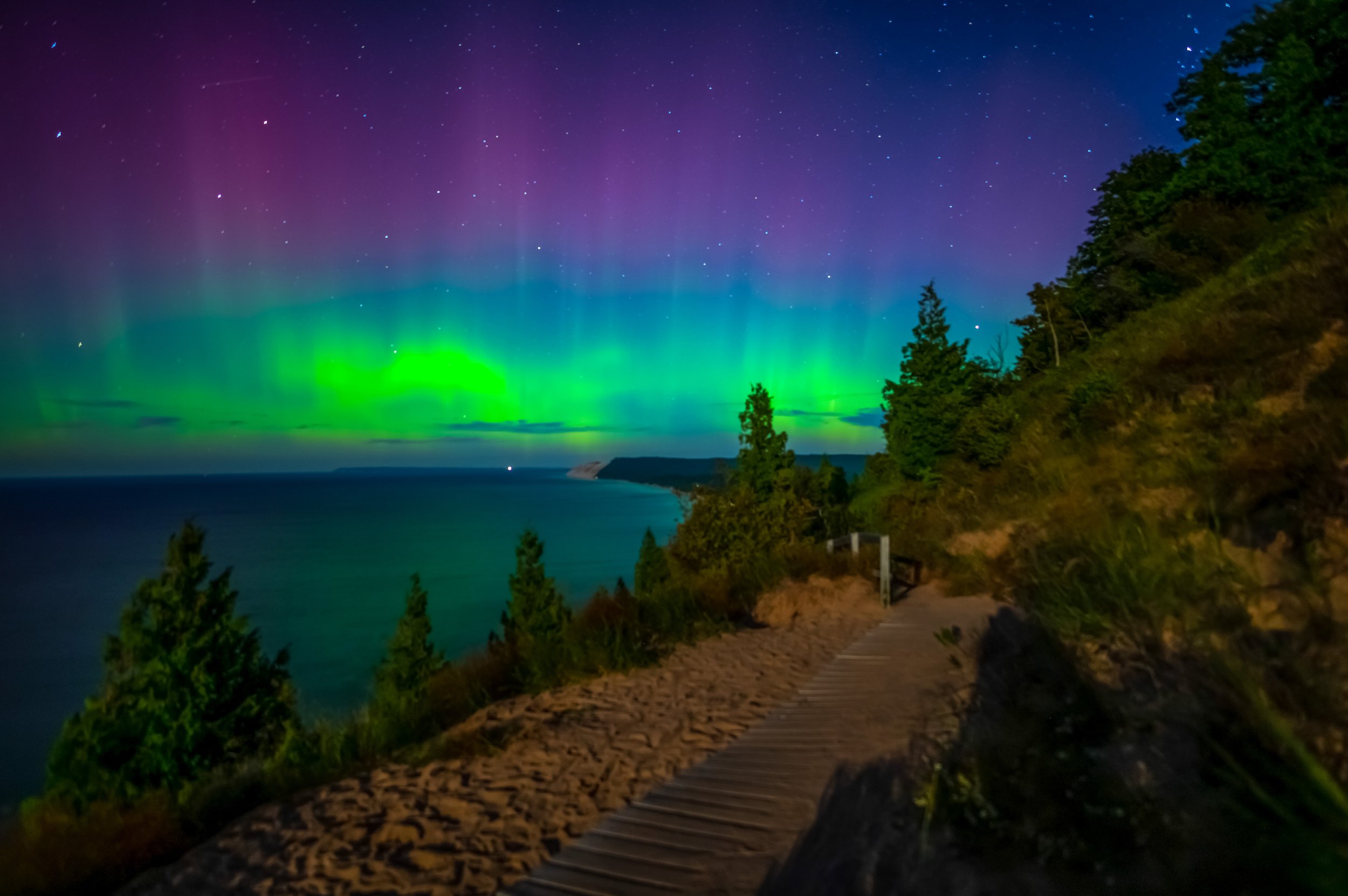 Empire Bluffs Northern Lights.JPEG