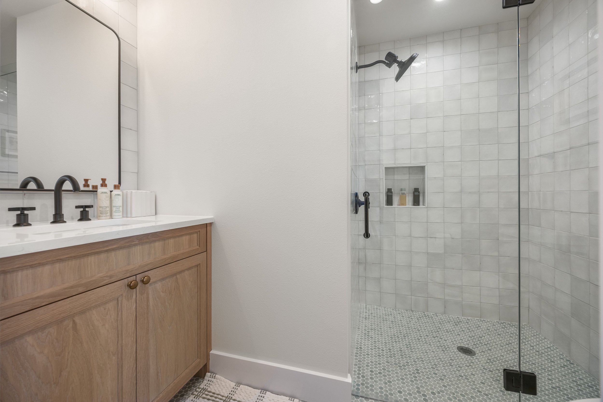 Blanco-River-Contruction-Texas-Hill-Country-Bathroom.jpeg