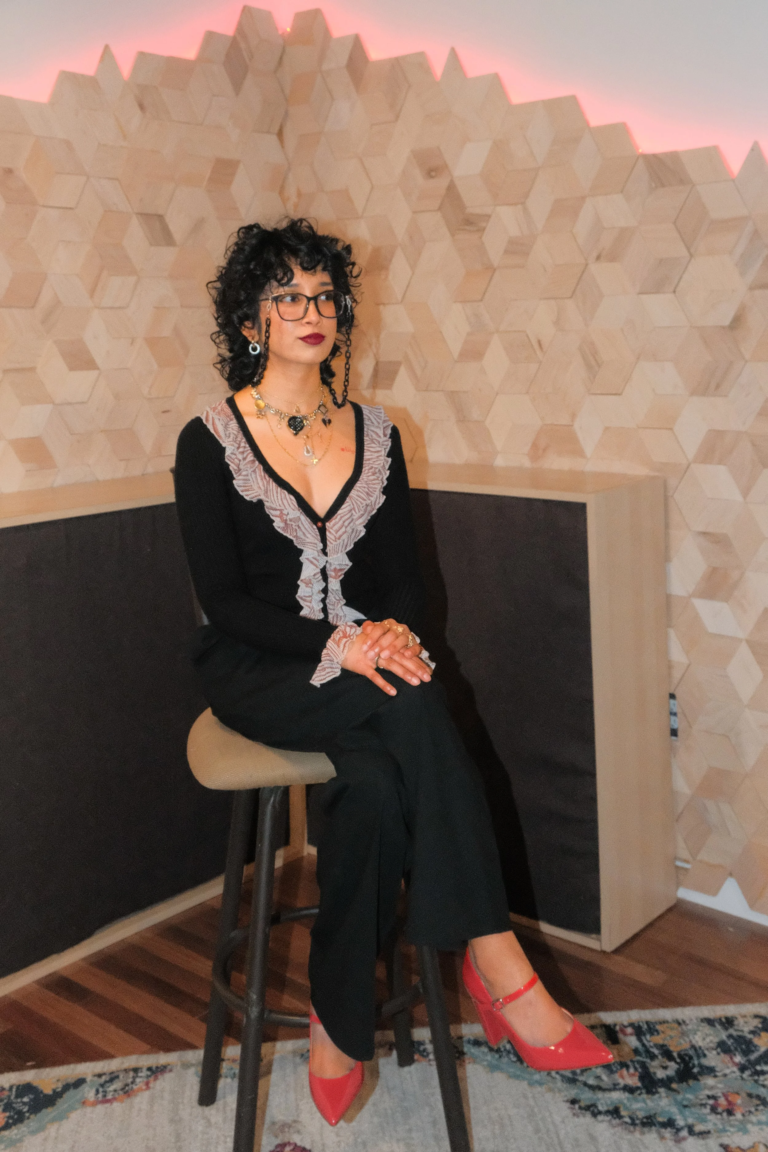 Ash Fernandes digital media strategist working with musicians