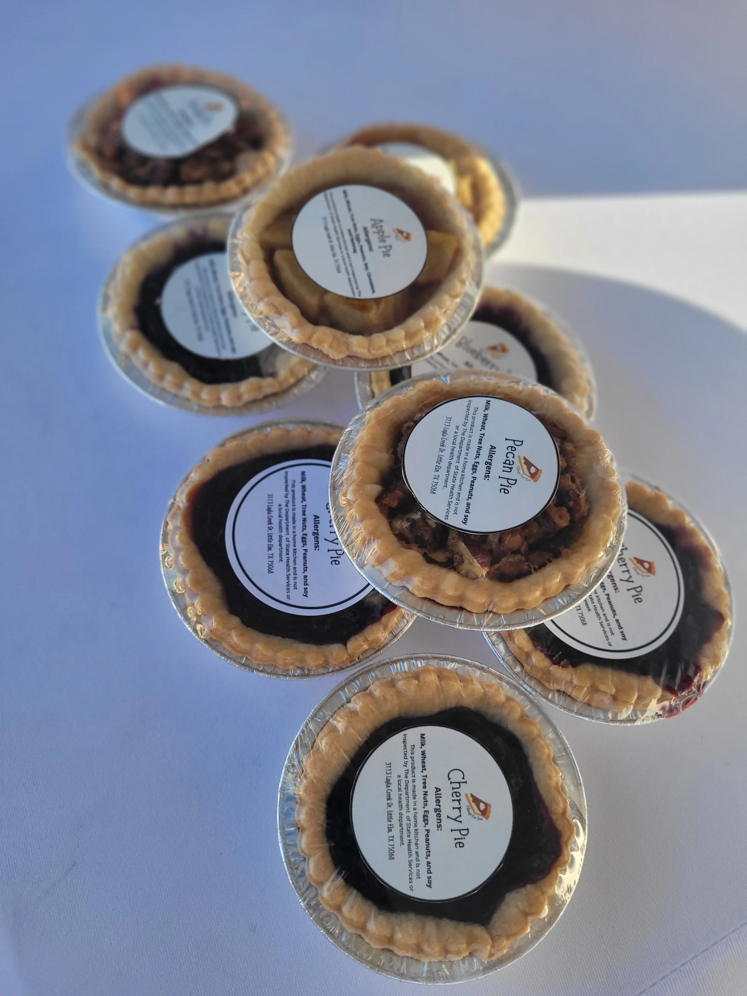 Mini Pies (1/2 Dozen)