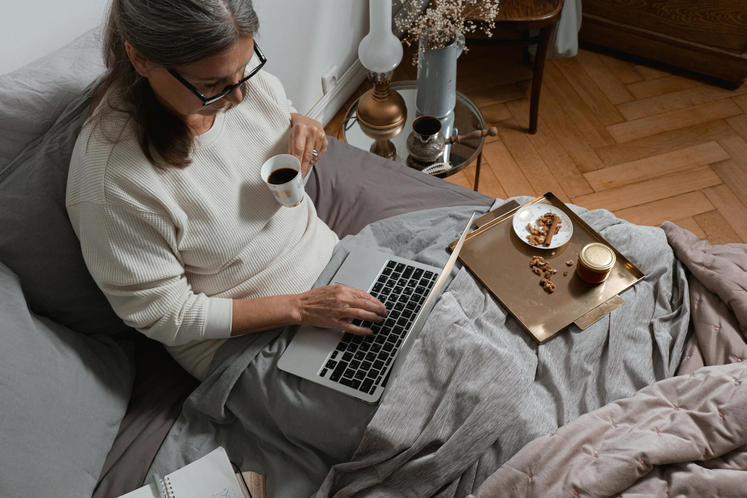 Woman on laptop, Self-Guided Learning.