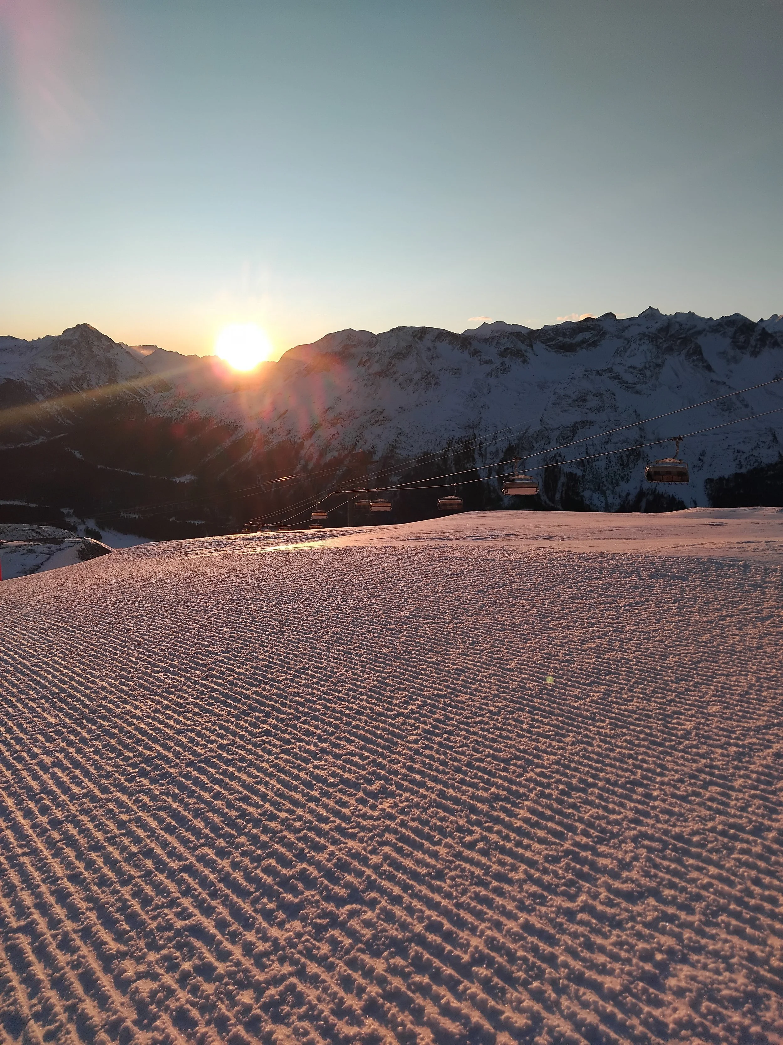 Sunrise "WhiteCarpet" Experience