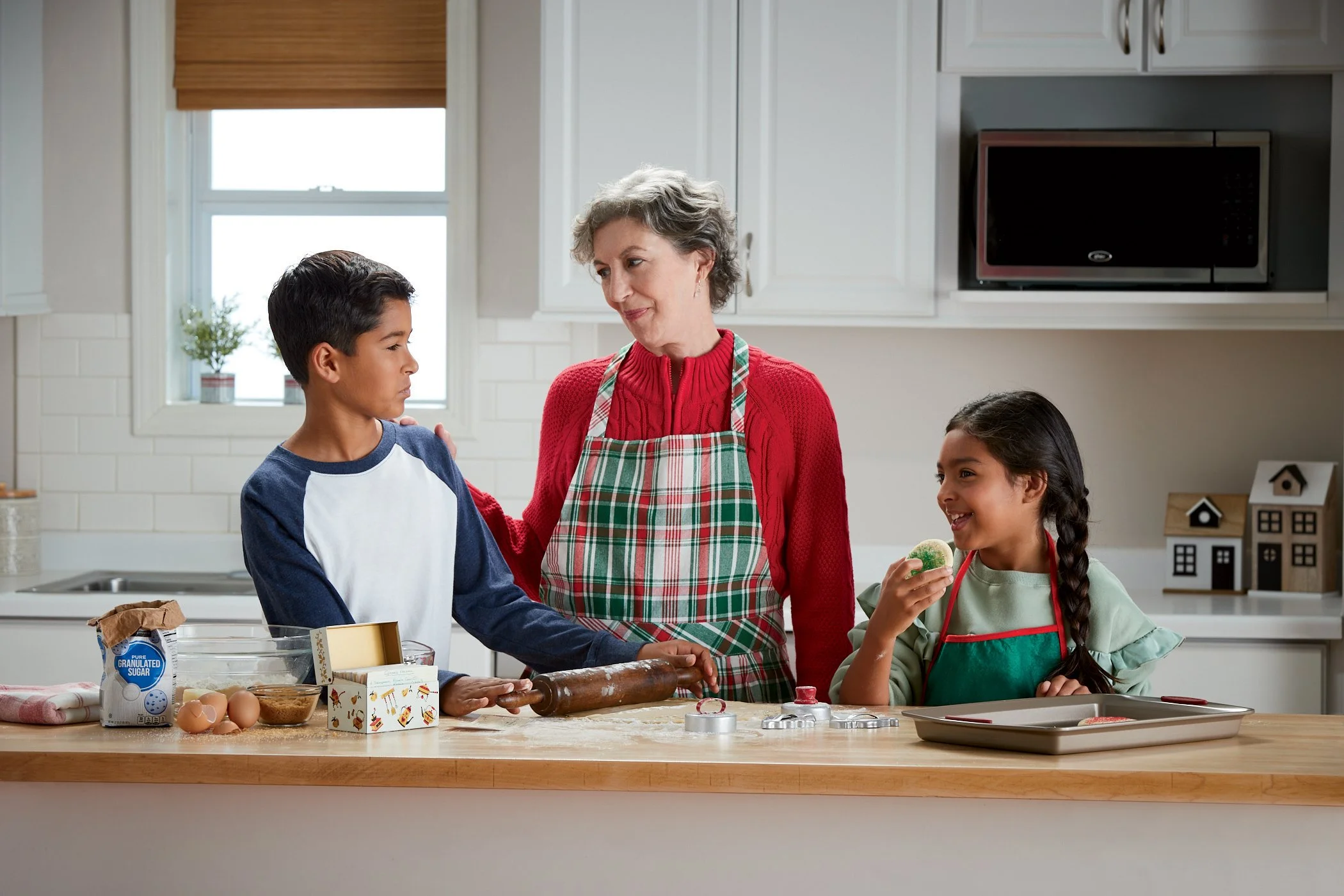 fht_holiday2022_brandshoot_kitchen_baking_1-213-1.jpg