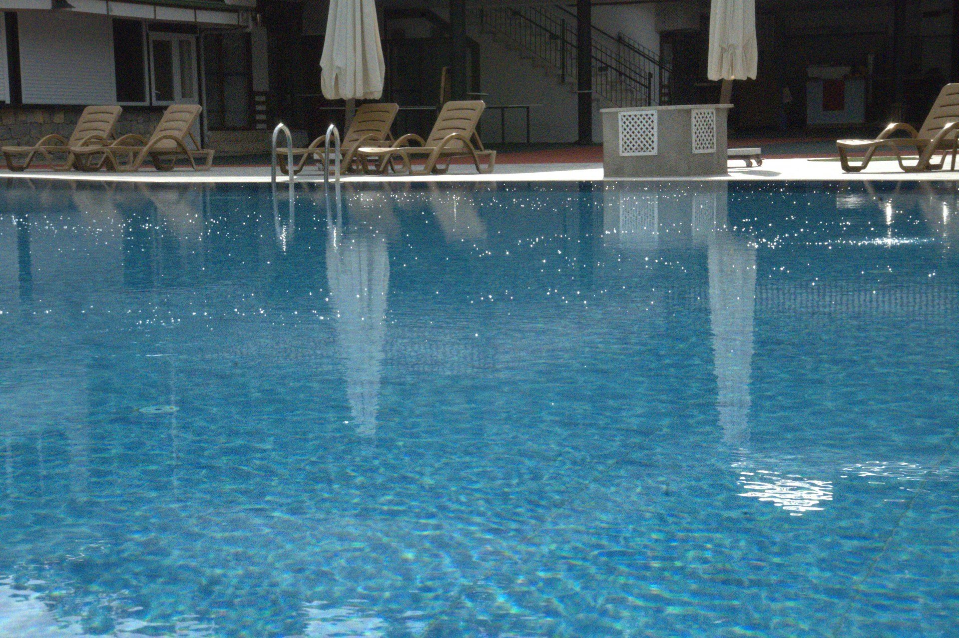 When to Start Commercial Pool Maintenance for Spring