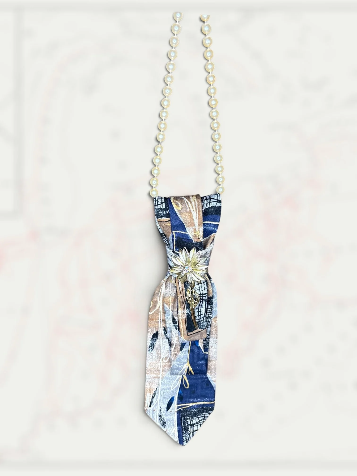 VTG McGregor Necklace Tie
