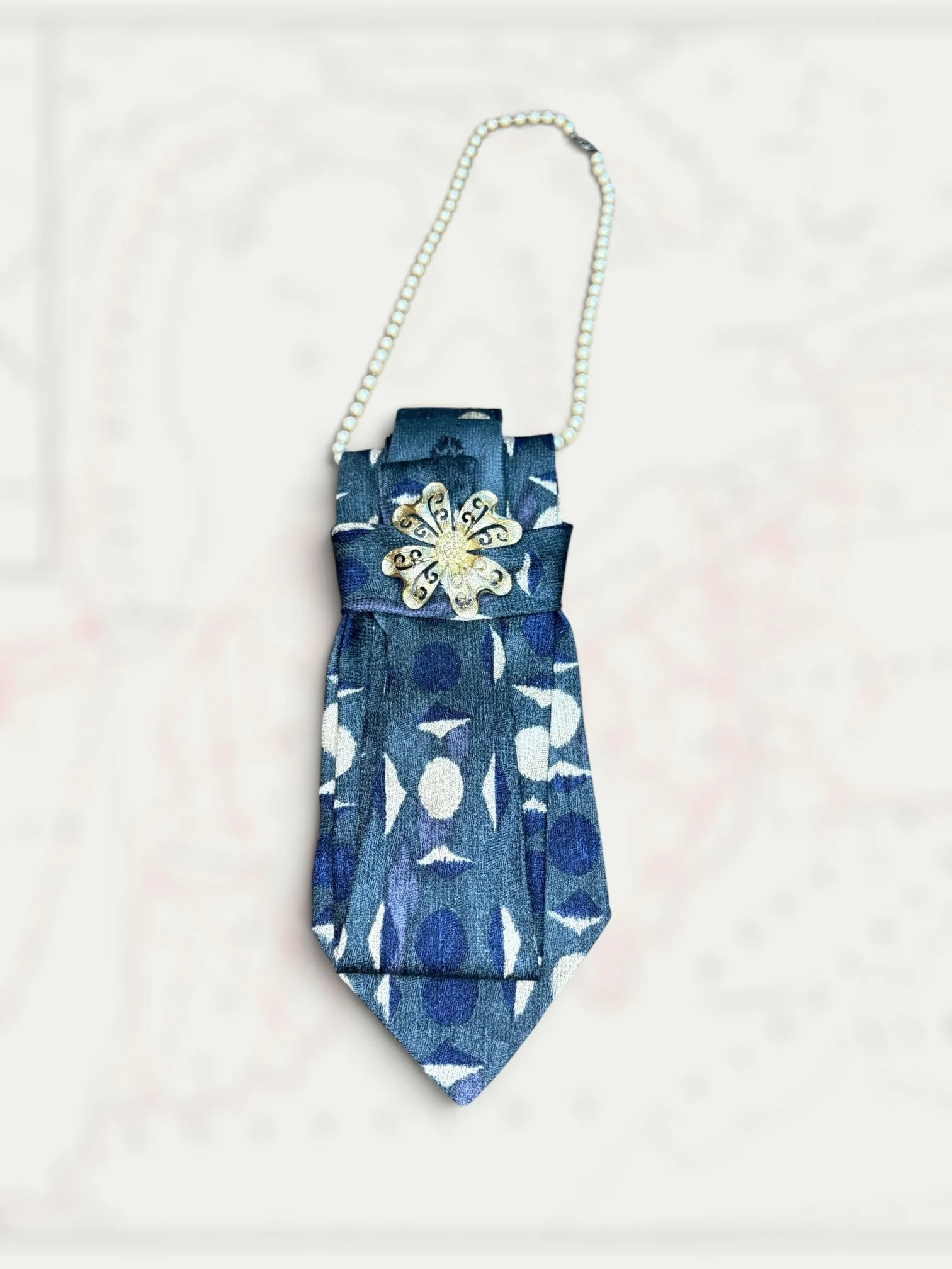 VTG Liz K Necklace Tie