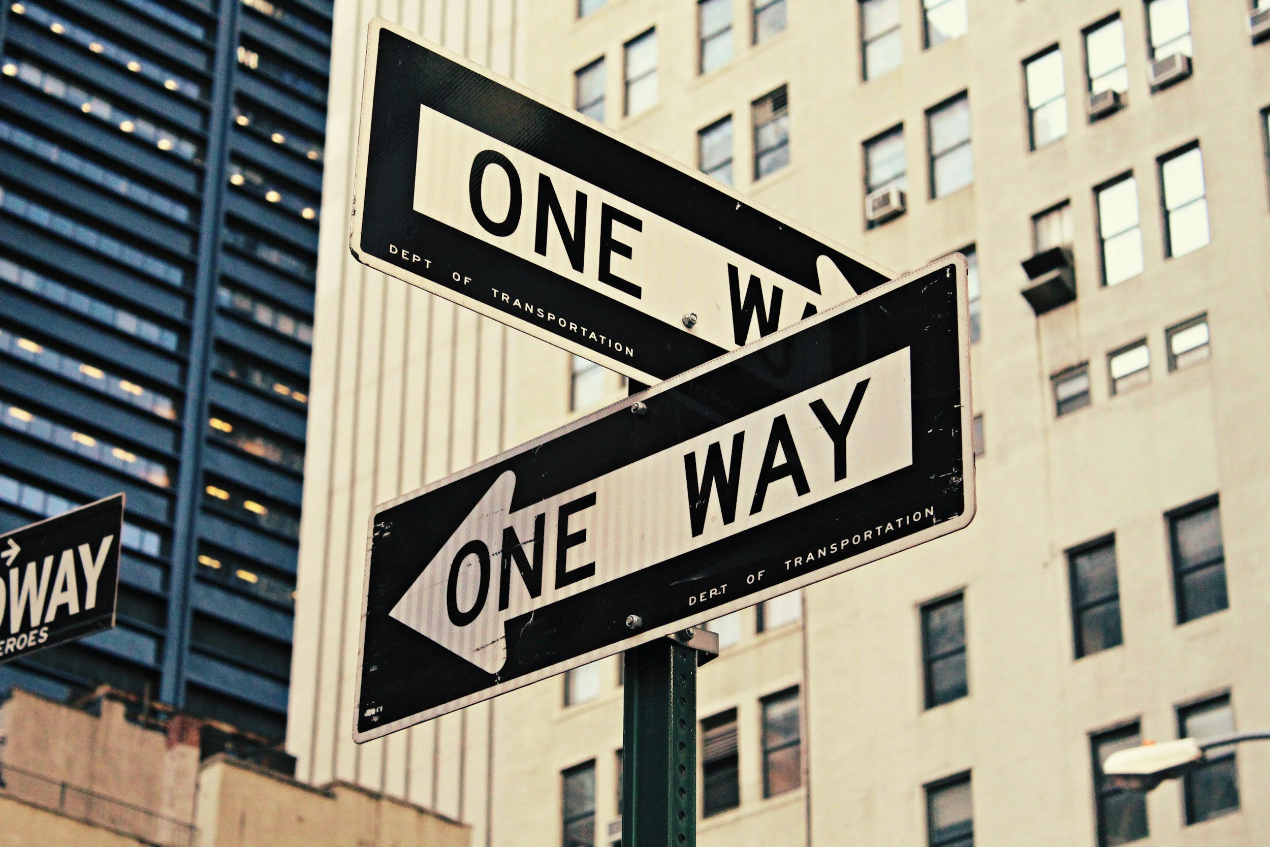 Why you keep choosing partners who feel familiar instead of good for you