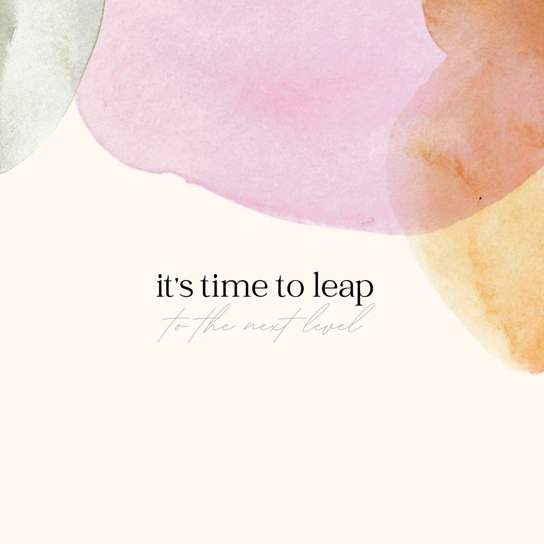 You can&rsquo;t grow in a space that keeps you small.
If you&rsquo;re dreaming of higher income, fuller books, better systems, and real support &mdash; your environment matters.
39 Greenvale has rental opportunities open for stylists who are ready fo