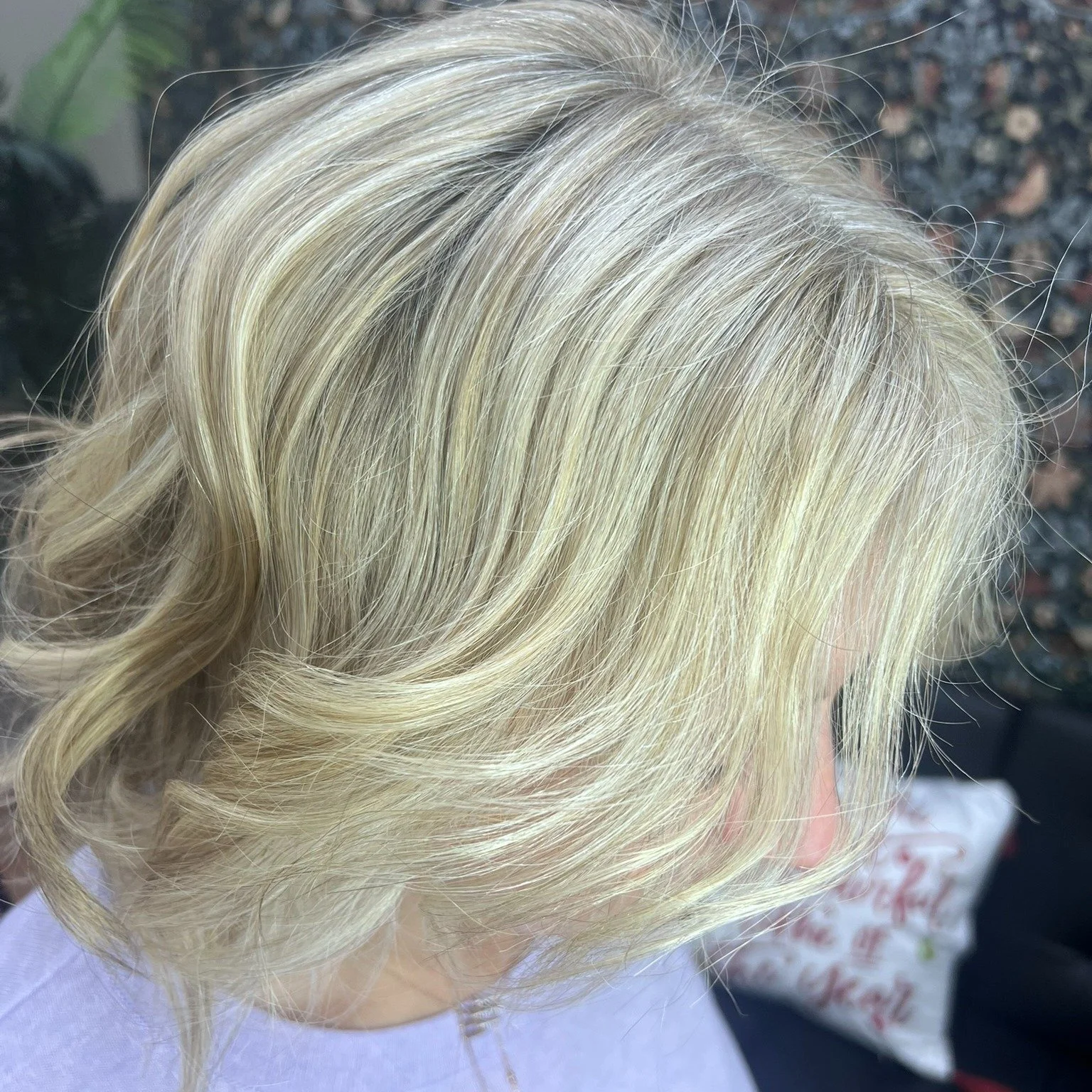 Would you know this client is 100% gray? NOPE - because this form of gray blending gives her a natural seamless look.  let's work with what you have, not against it! 

#grayblendinghighlights #pembrokesalon #southshoresalon #redcarpet