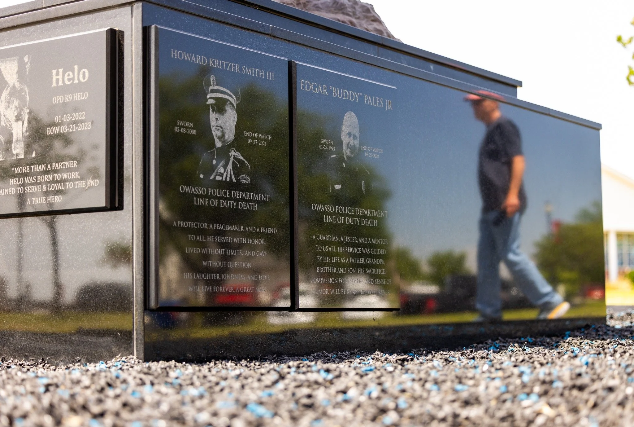 Owasso Police Department unveils Line of Duty Death Memorial outside headquarters