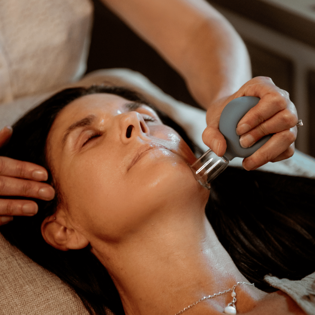 acupuncture cosmetic facial.png