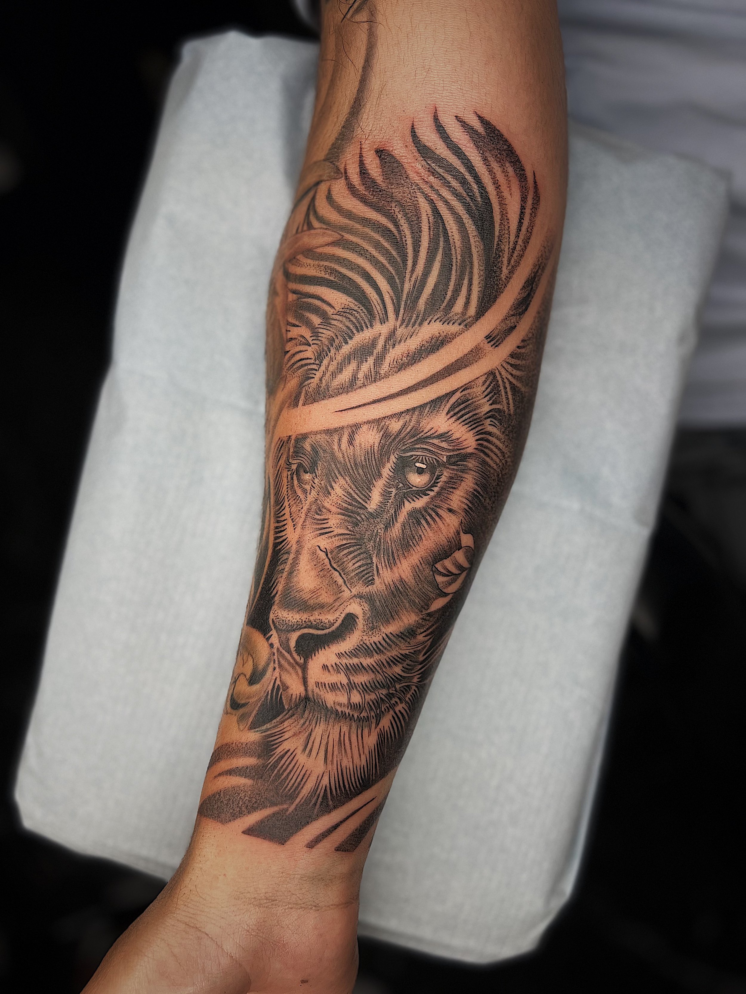 realismliontattoo.JPG
