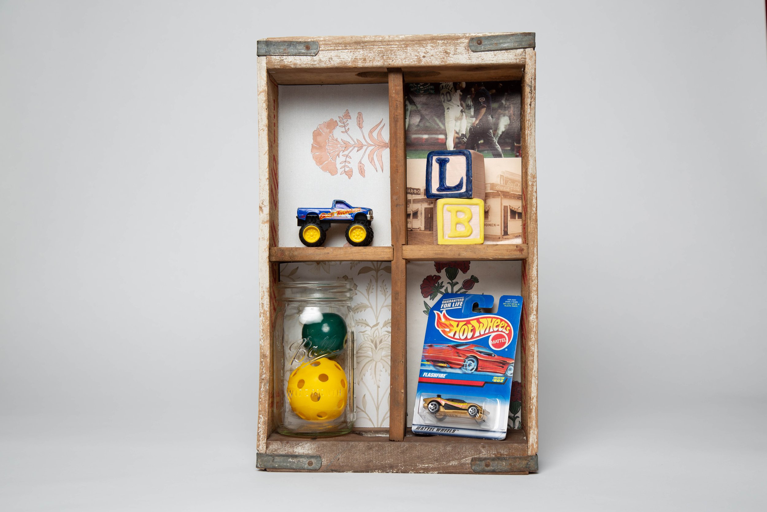 7-Up Shelf
Mixed Media
8x13"
2025