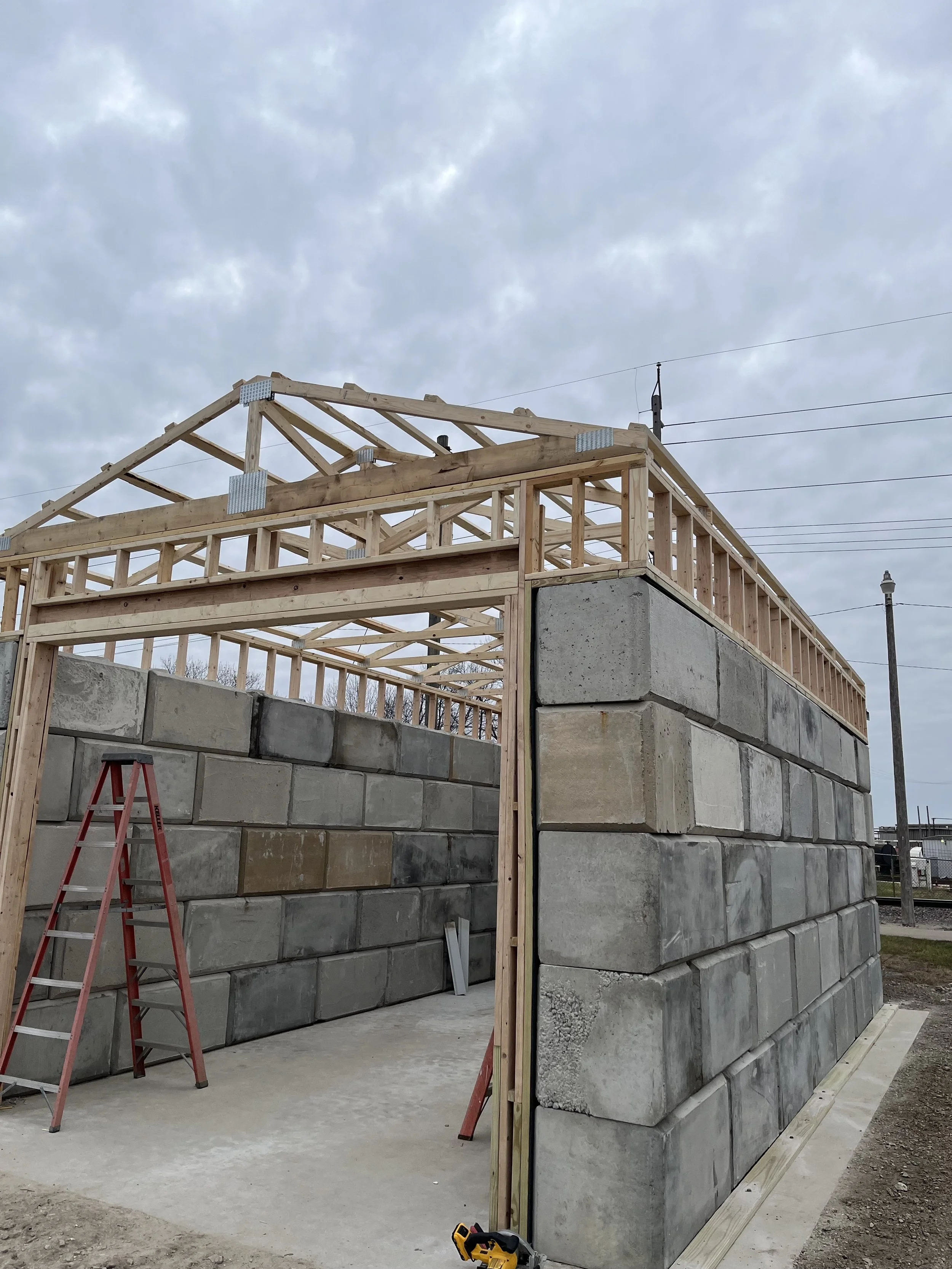 RTG Construction - Garage - Structural Build.jpeg