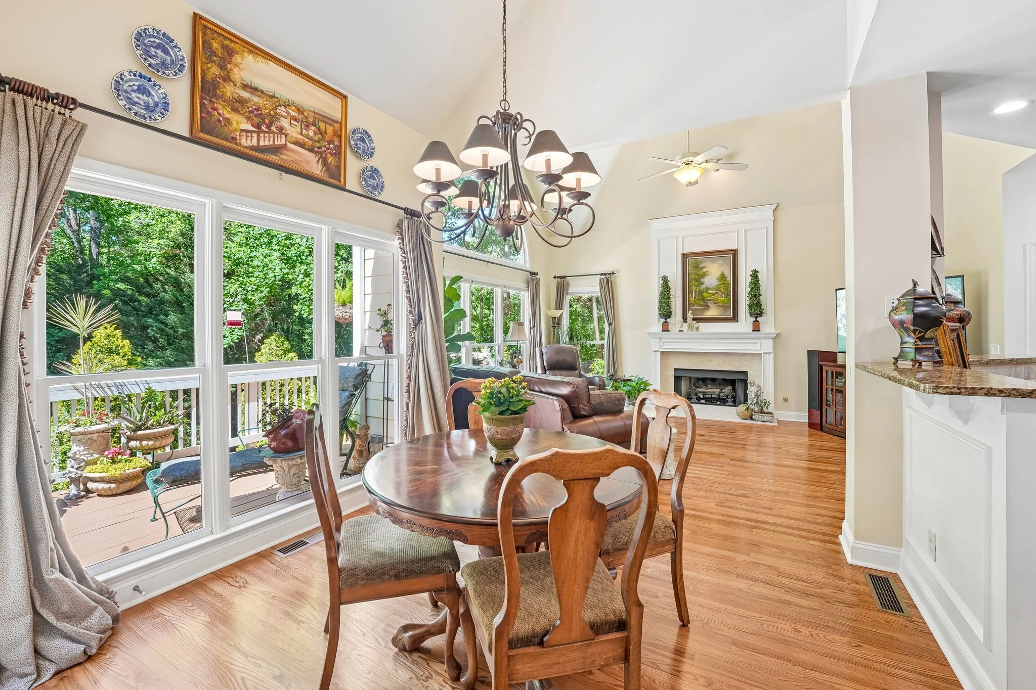 18-web-or-mls-Princeton Trce-S1505-016.jpg