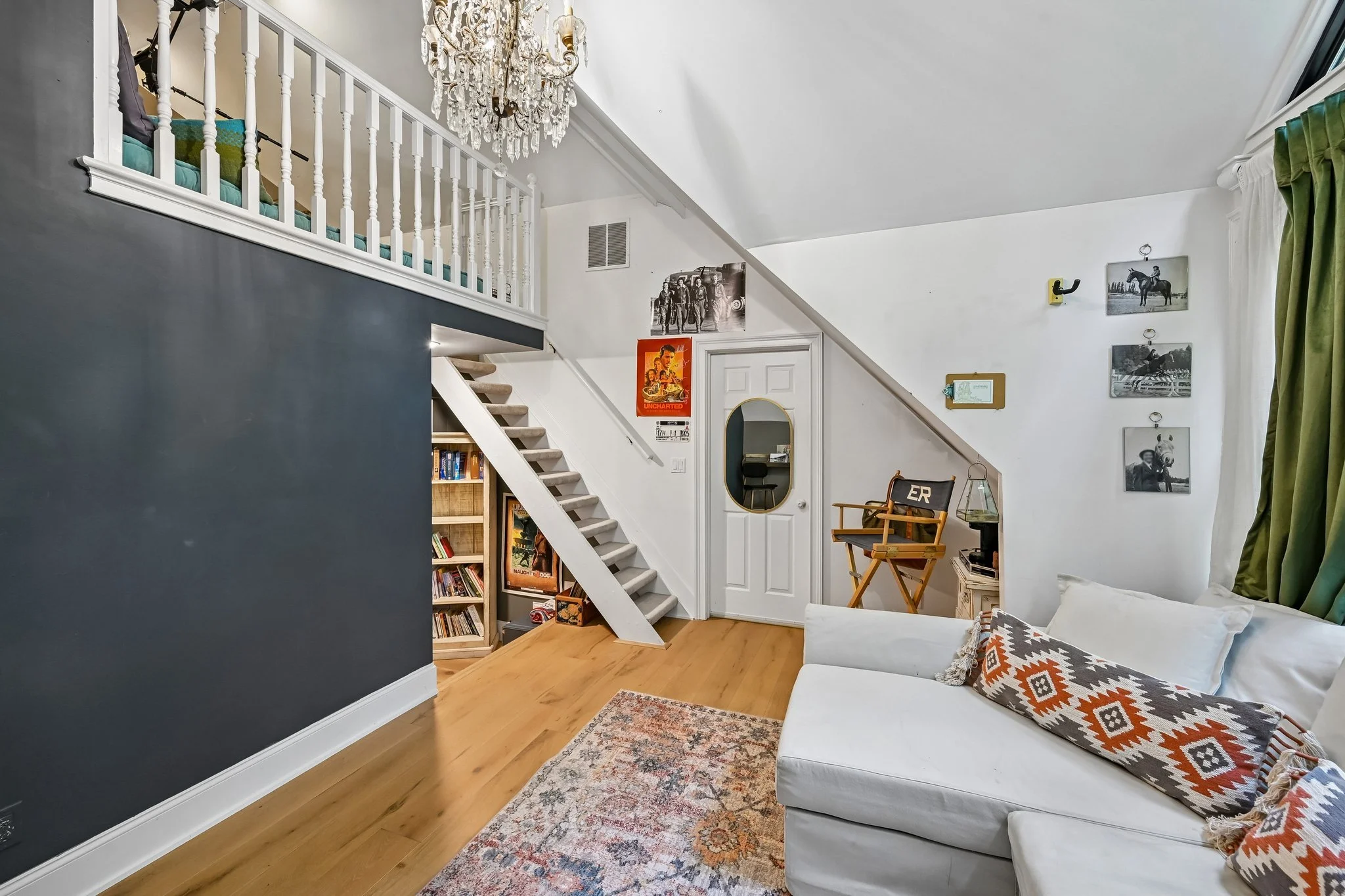 76-web-or-mls-305 Broadmeadow Cove-S2904-076.jpg