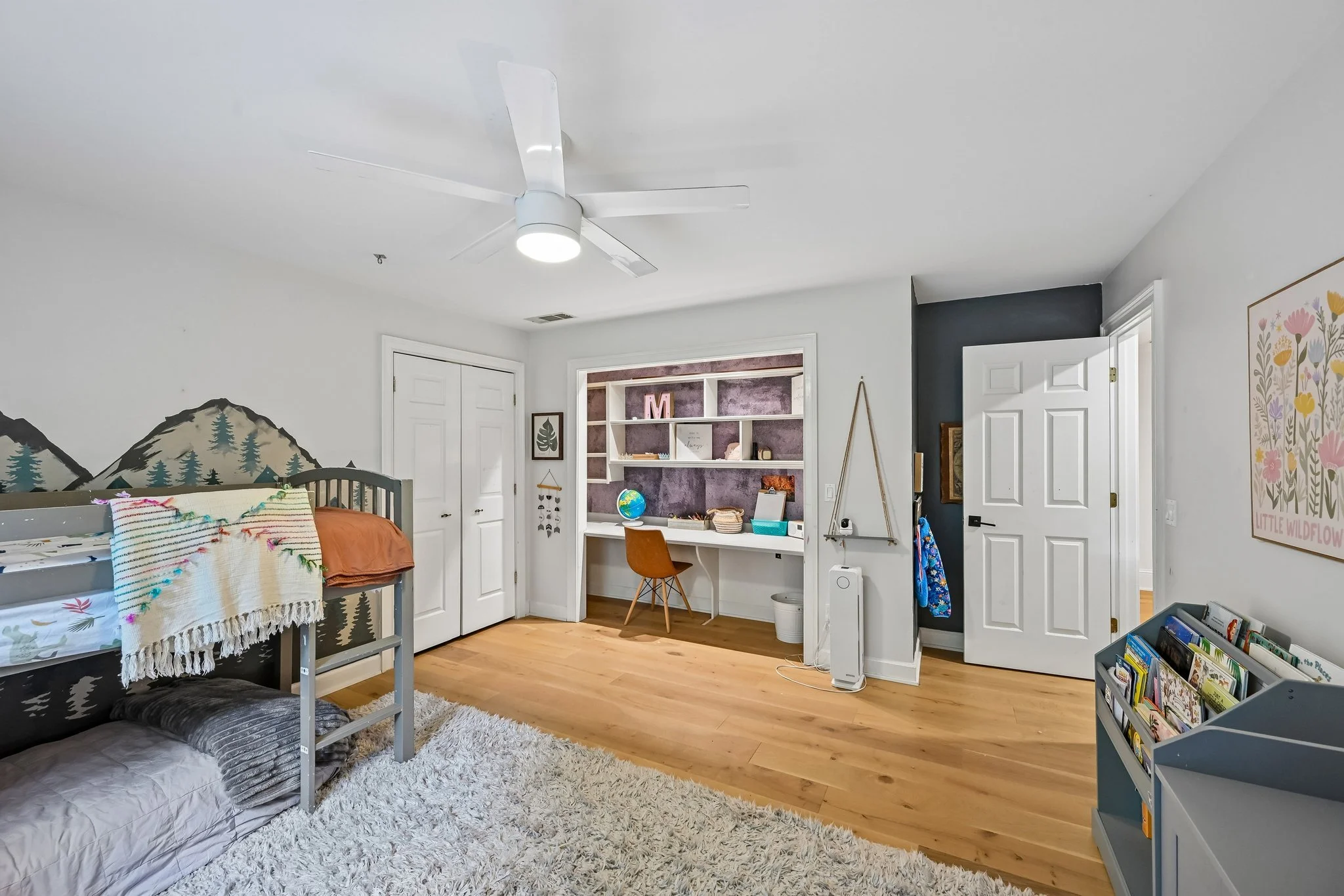 69-web-or-mls-305 Broadmeadow Cove-S2904-069.jpg