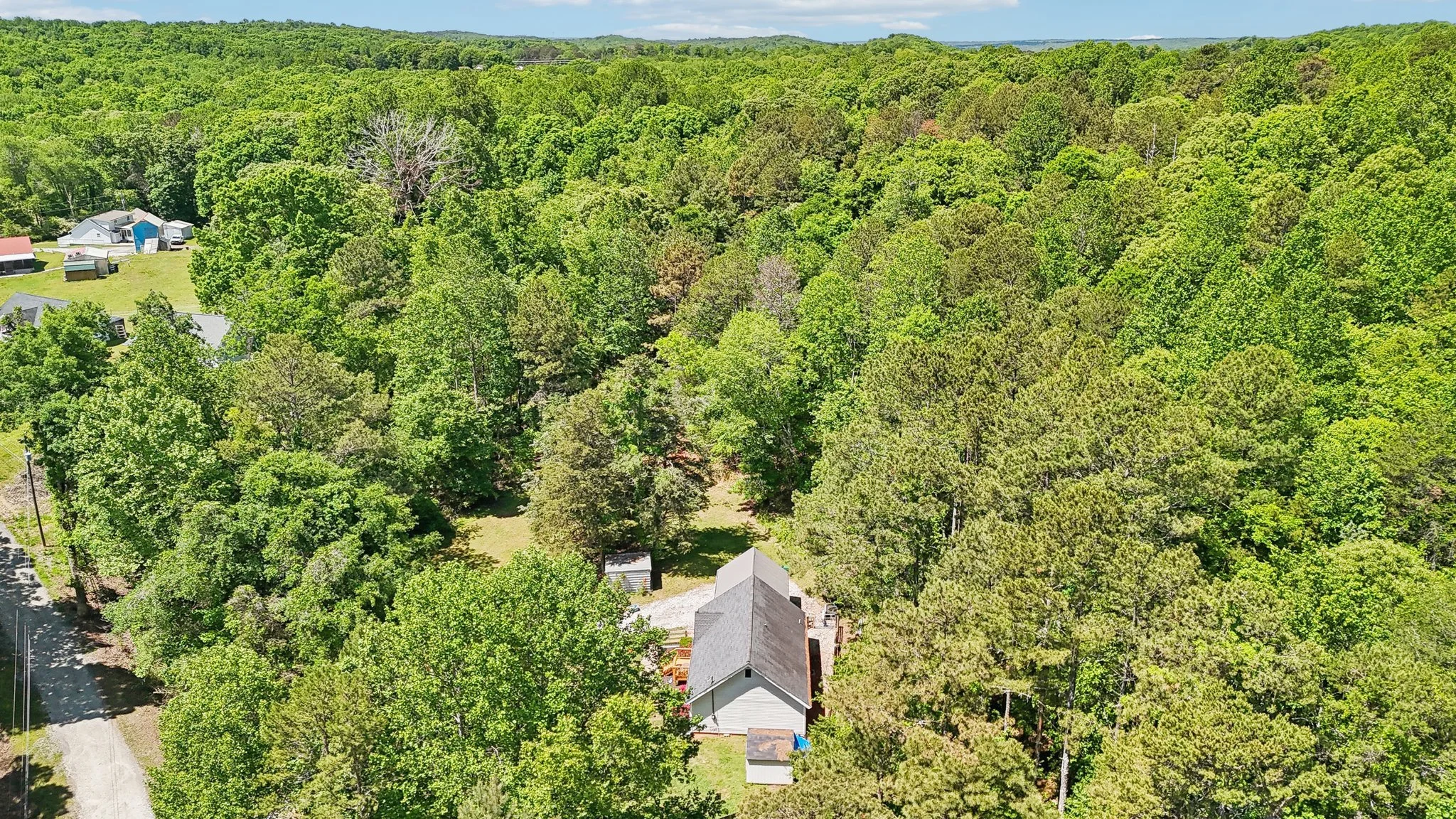 41-web-or-mls-Plantation Dr-0705-041.jpg