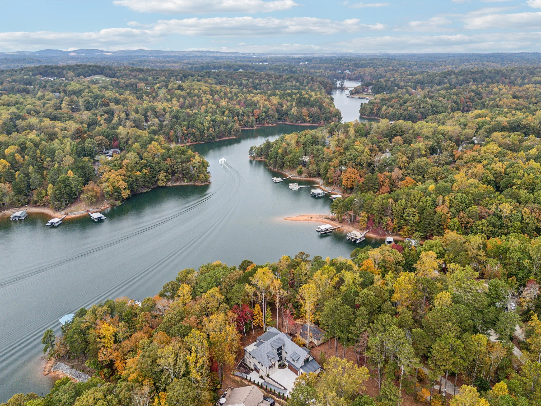 Living the Lake Life: What to Know Before Buying on Lake Lanier