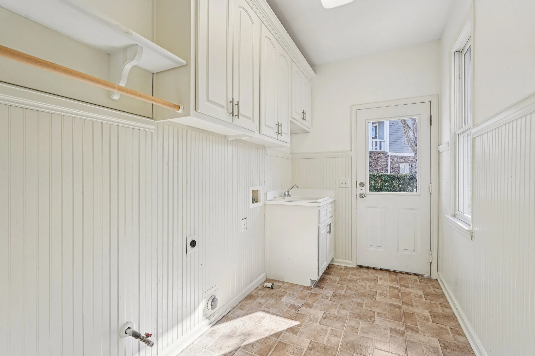 49-web-or-mls-Old Oak Trce-S1601-049.jpg