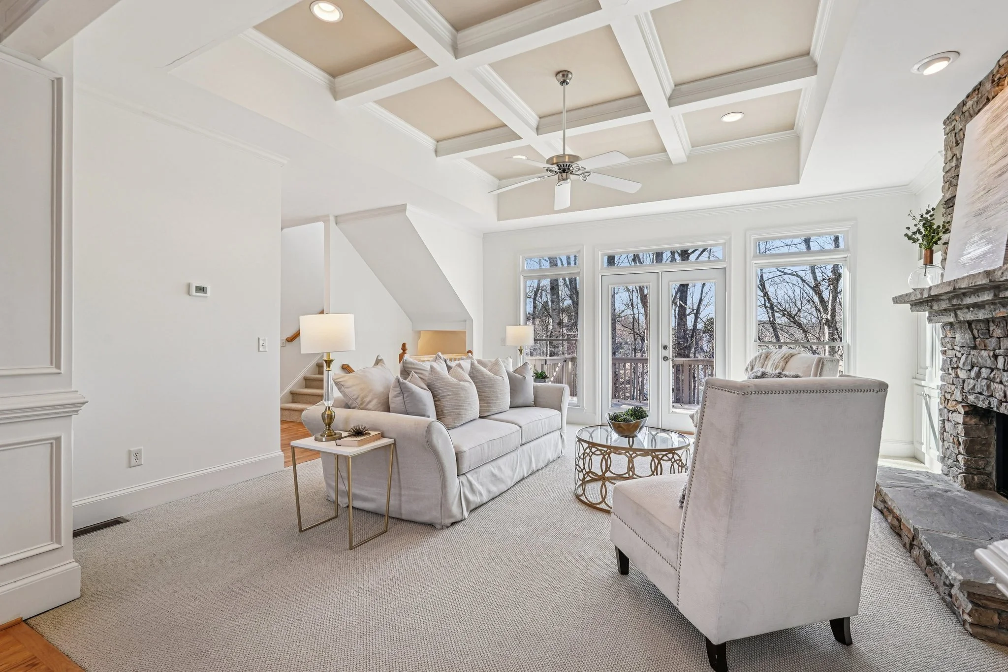 13-web-or-mls-Old Oak Trce-S1601-013.jpg