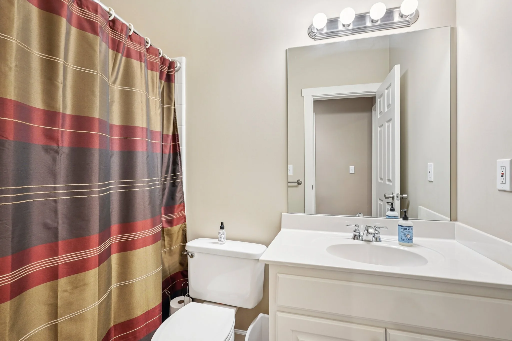 68-web-or-mls-Horizon Ct-S1107-068.jpg