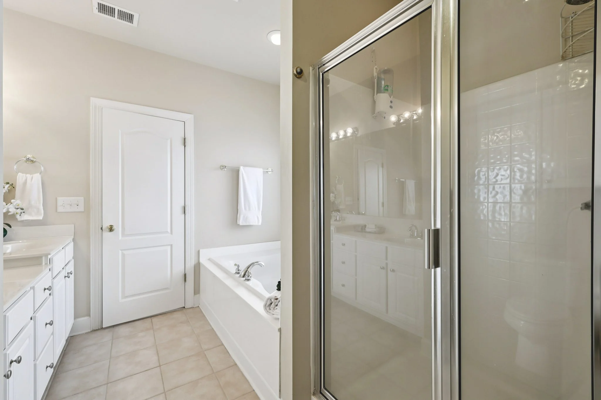 29-web-or-mls-The Commons Dr-S0502-025.jpg