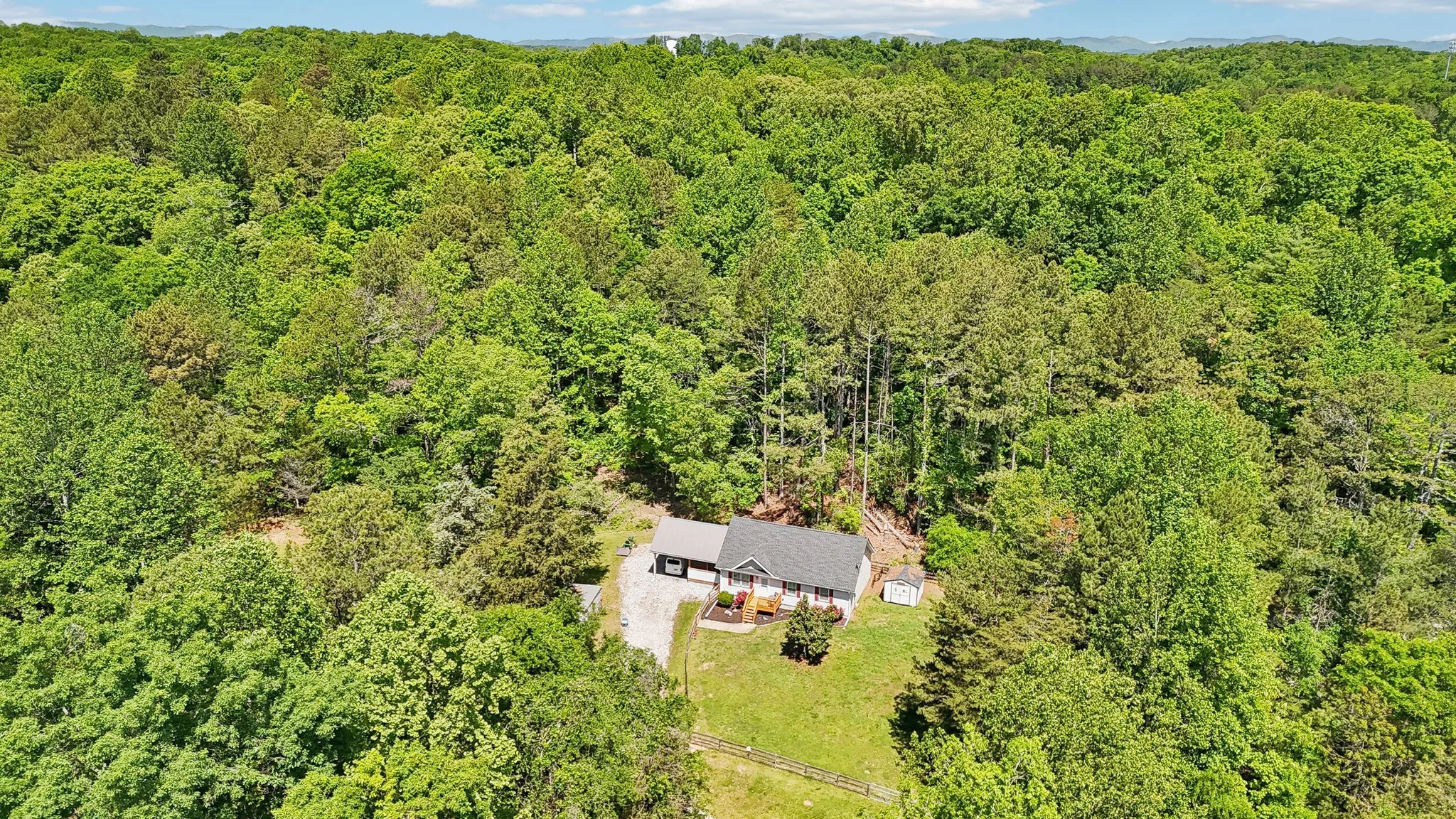 37-web-or-mls-Plantation Dr-0705-037.jpg