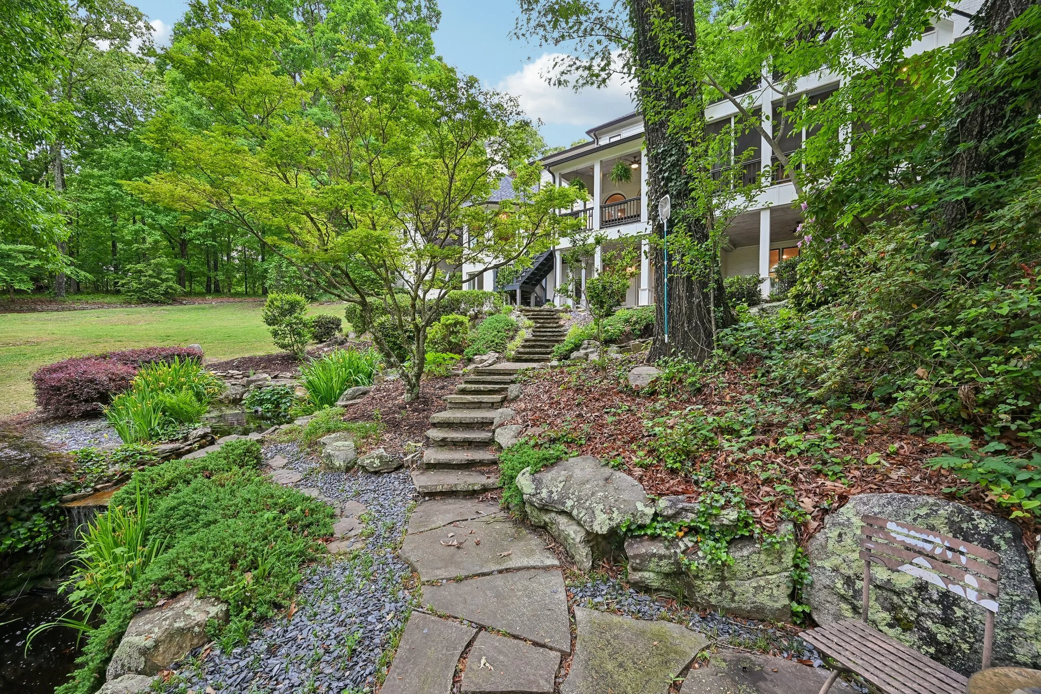 147-web-or-mls-305 Broadmeadow Cove-S2904-147.jpg