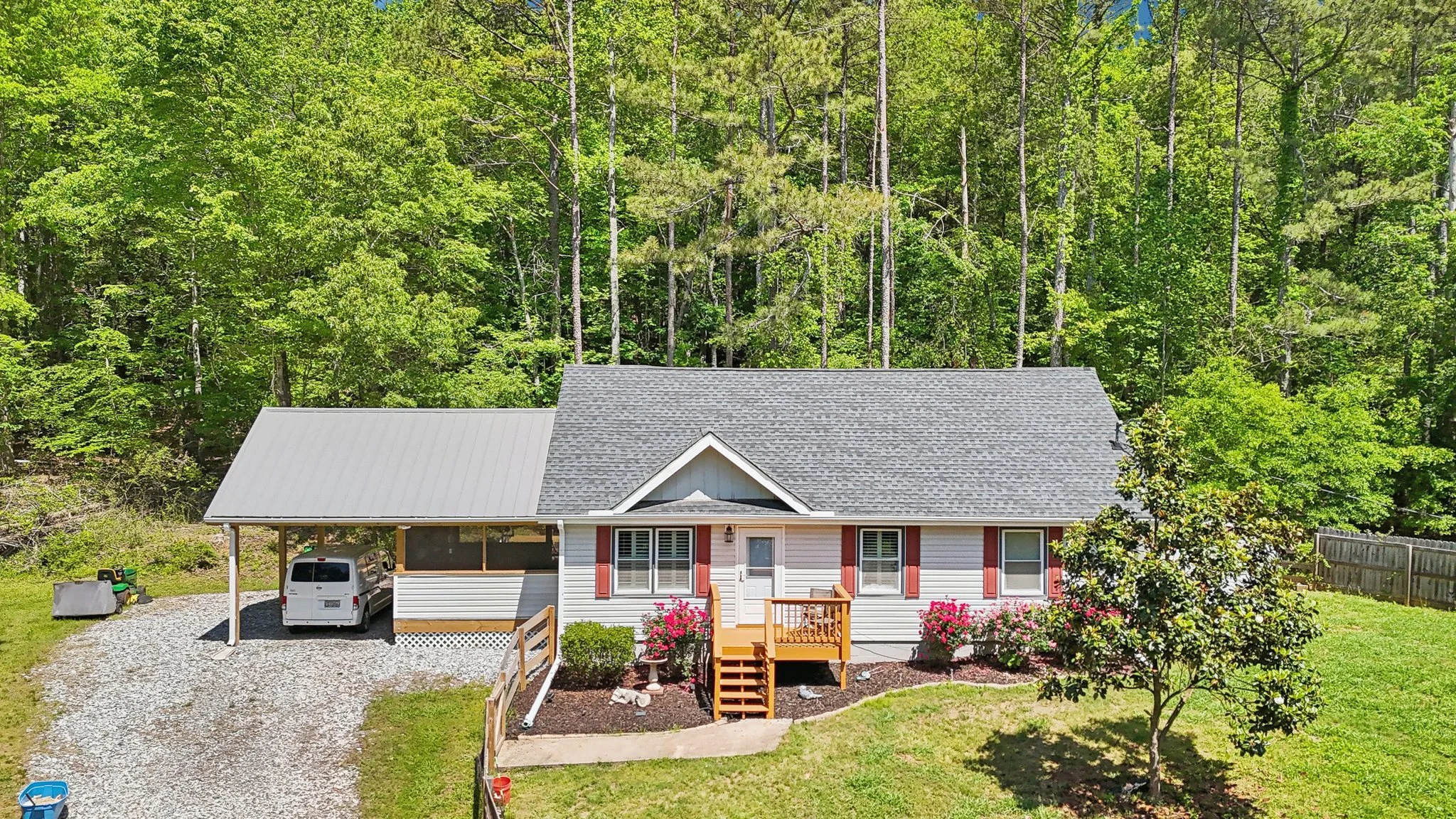 32-web-or-mls-Plantation Dr-0705-032.jpg