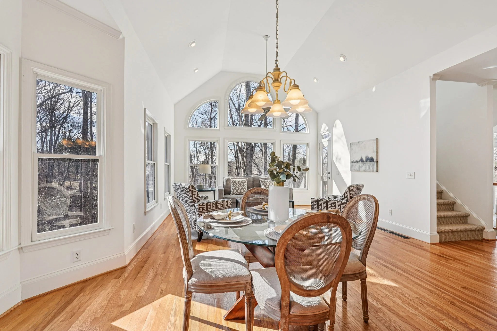 22-web-or-mls-Old Oak Trce-S1601-022.jpg