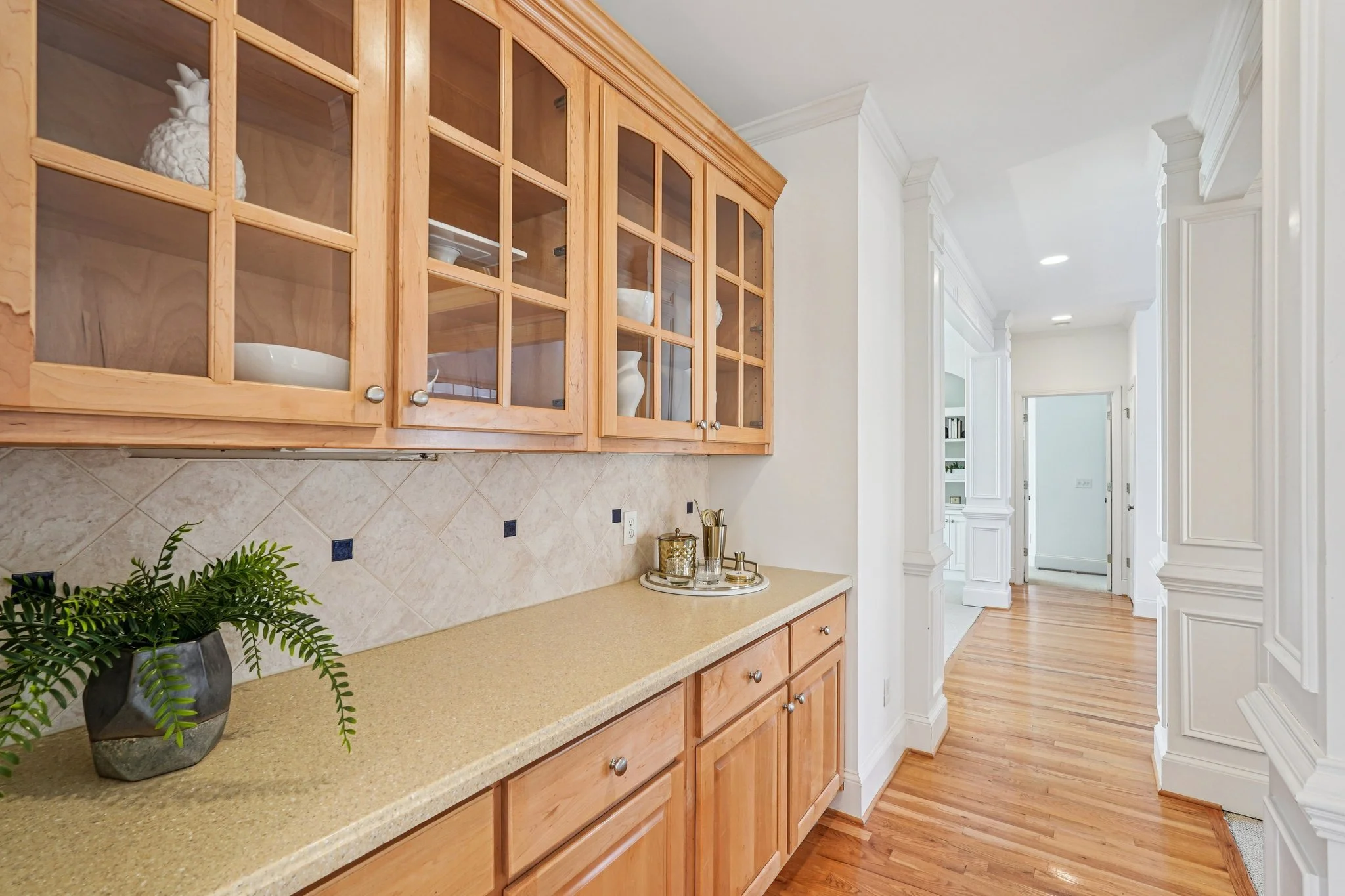 24-web-or-mls-Old Oak Trce-S1601-024.jpg