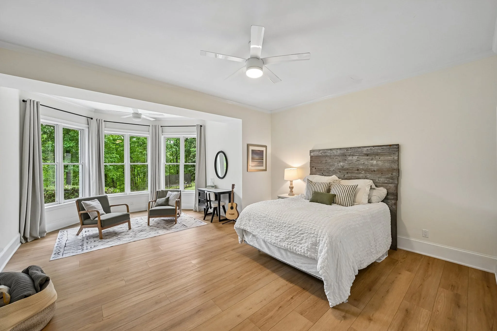 120-web-or-mls-305 Broadmeadow Cove-S2904-120.jpg