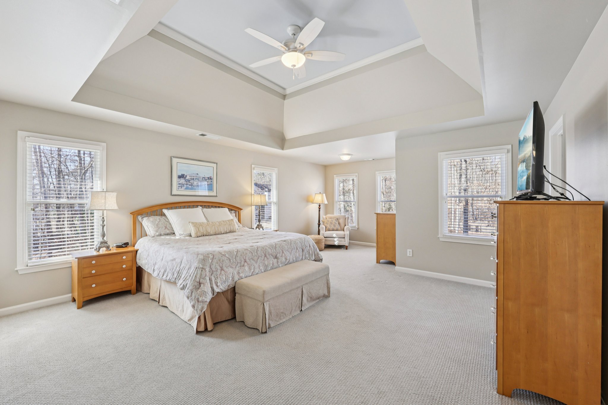 40-web-or-mls-Grand Ave-S2901-038.jpg