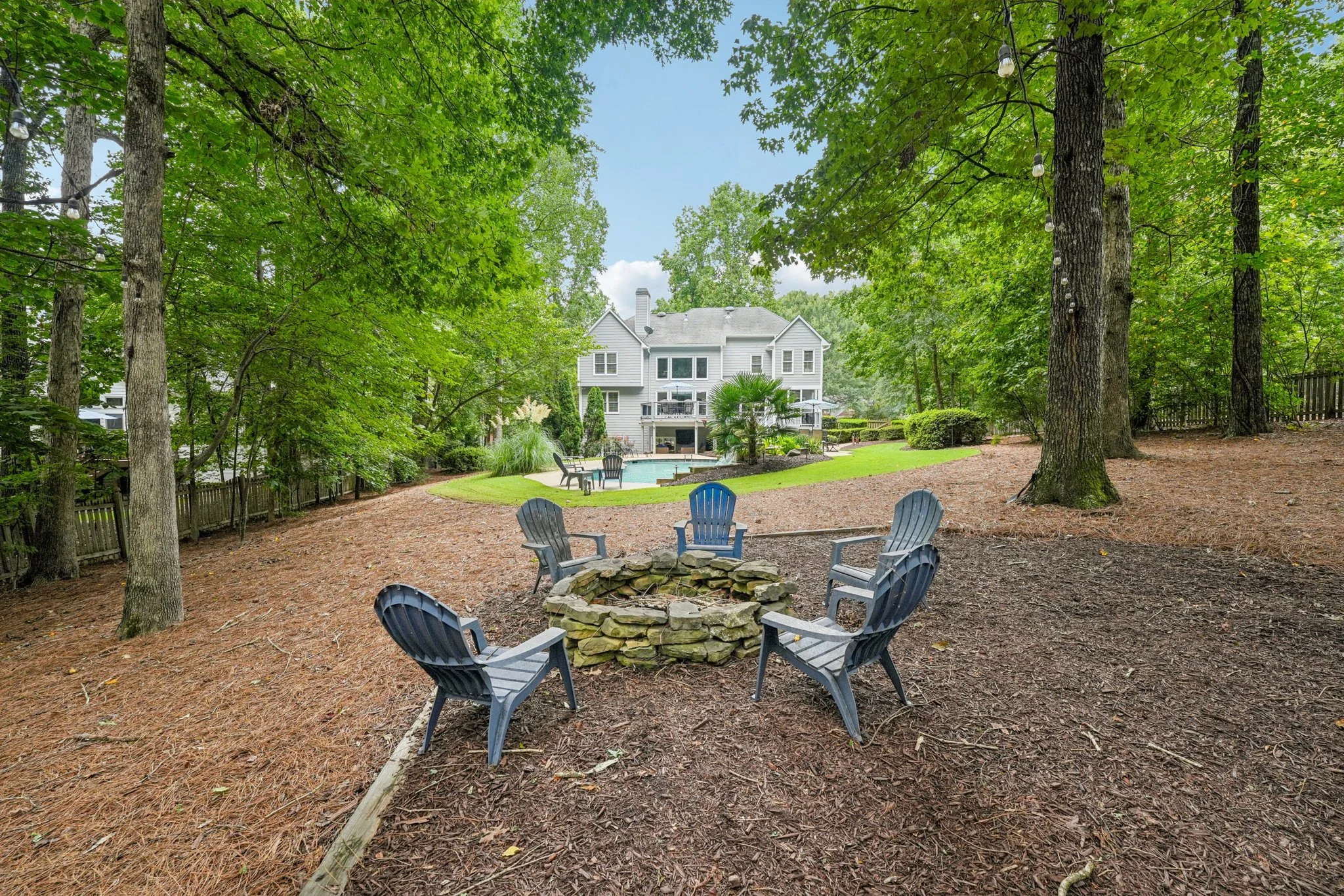 22-web-or-mls-Grand Ave-S2308-022.jpg