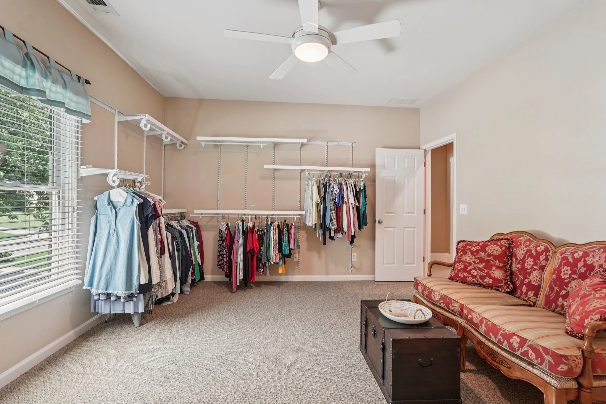 46-web-or-mls-Horizon Ct-S1107-046.jpg