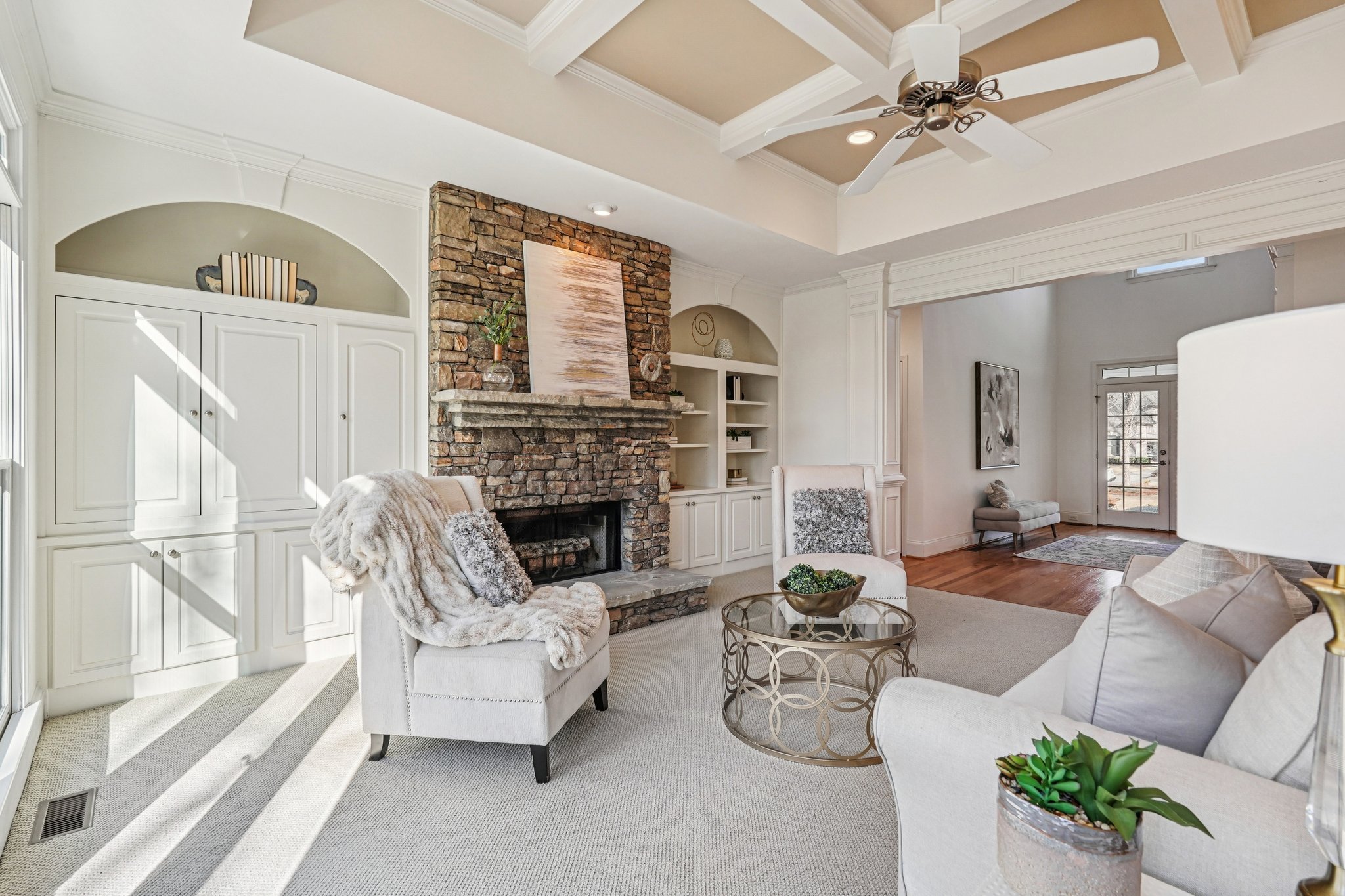 16-web-or-mls-Old Oak Trce-S1601-016.jpg