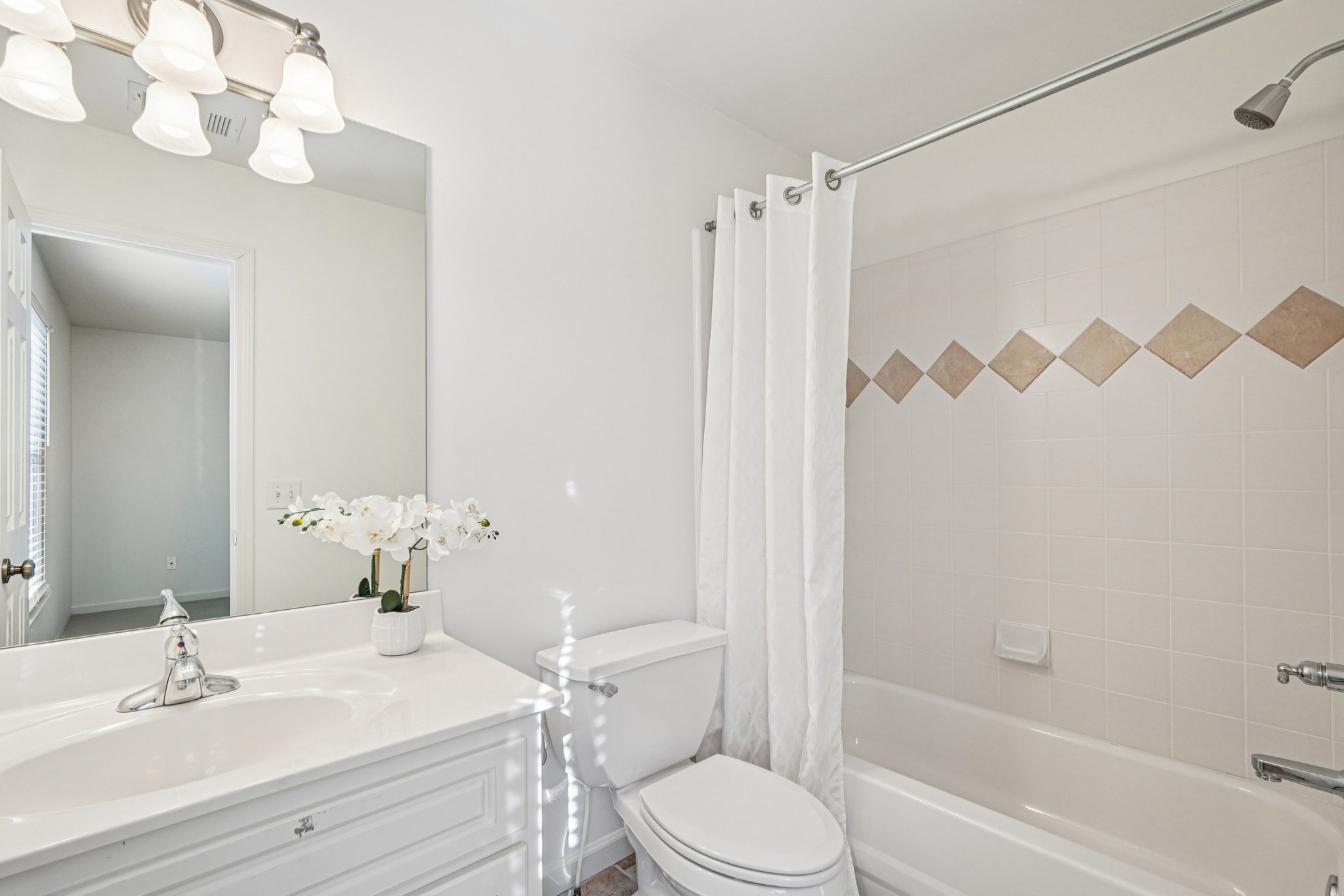 77-web-or-mls-Old Oak Trce-S1601-077.jpg