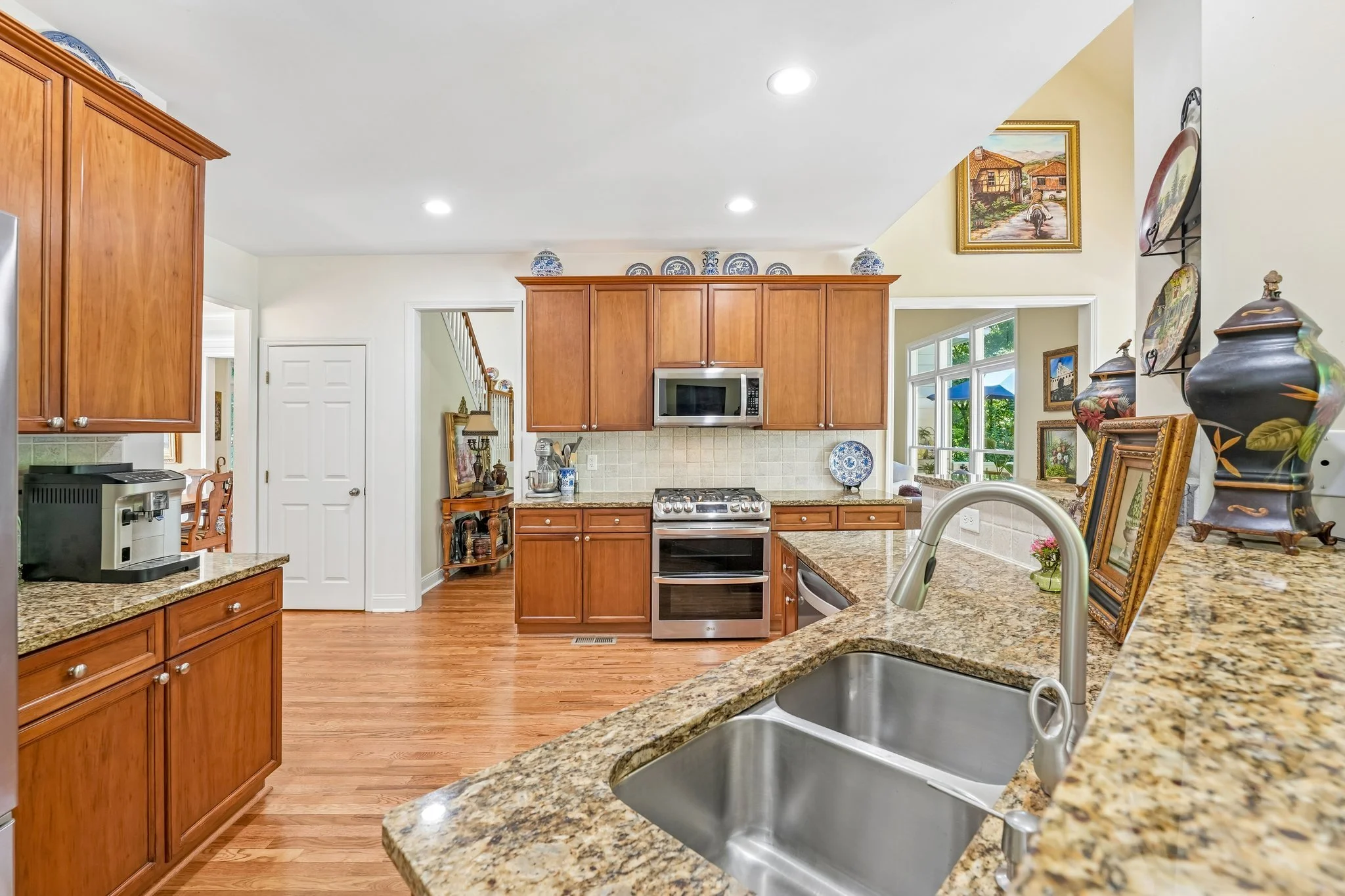 25-web-or-mls-Princeton Trce-S1505-023.jpg