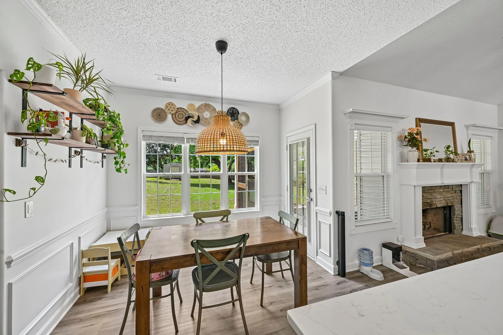 15-web-or-mls-Laurel Oaks Ln-S1305-015.jpg